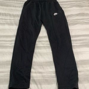 black nike sweatpants